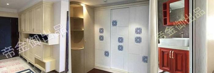 定制的家具：衣柜、鞋柜與洗手臺